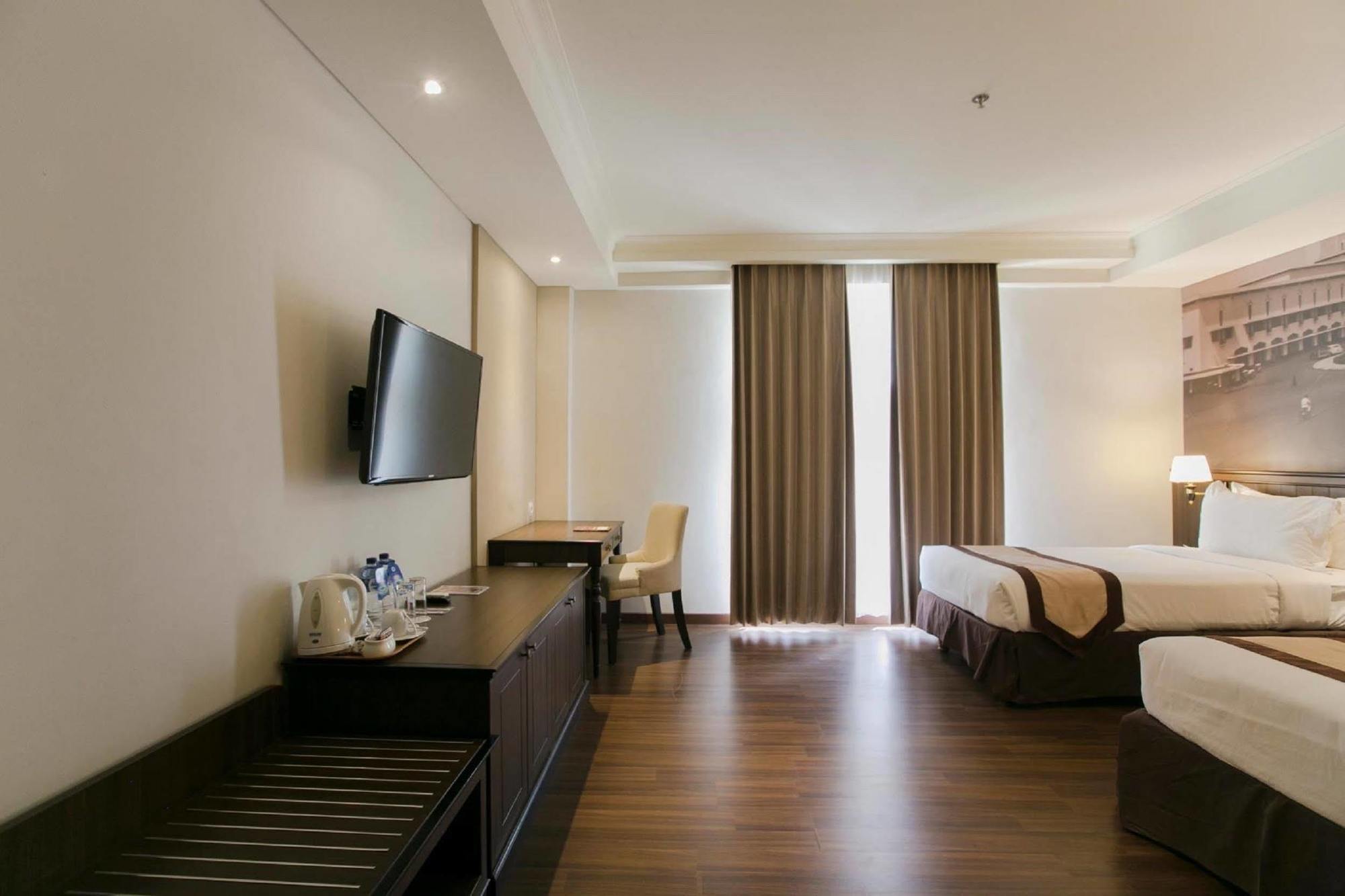 Varna Culture Soerabaia Hotel Surabaya
