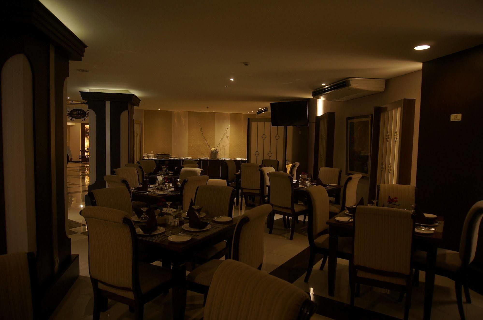 Varna Culture Soerabaia Hotel